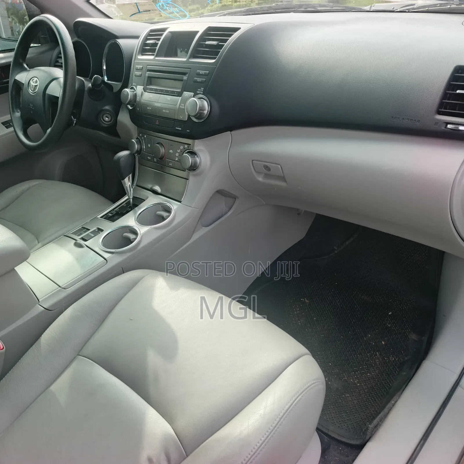 Toyota Highlander 2011 Green