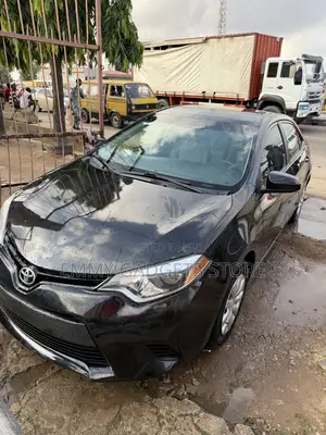Toyota Corolla 2015 Black