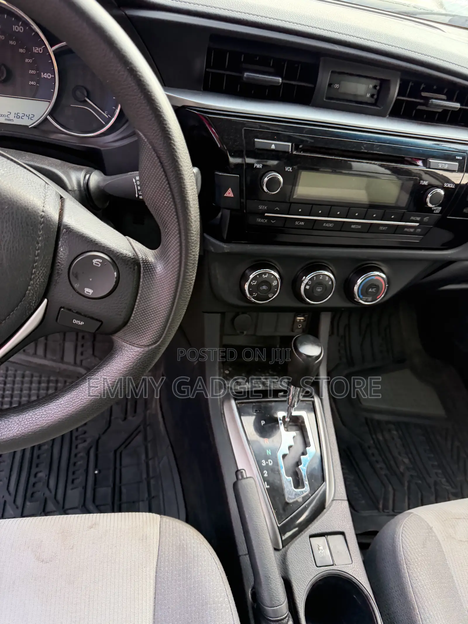 Toyota Corolla 2015 Black