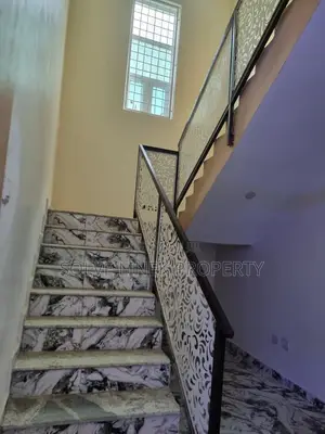4bdrm Duplex in Lugbe District for rent