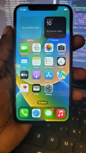 Apple iPhone X 64 GB White