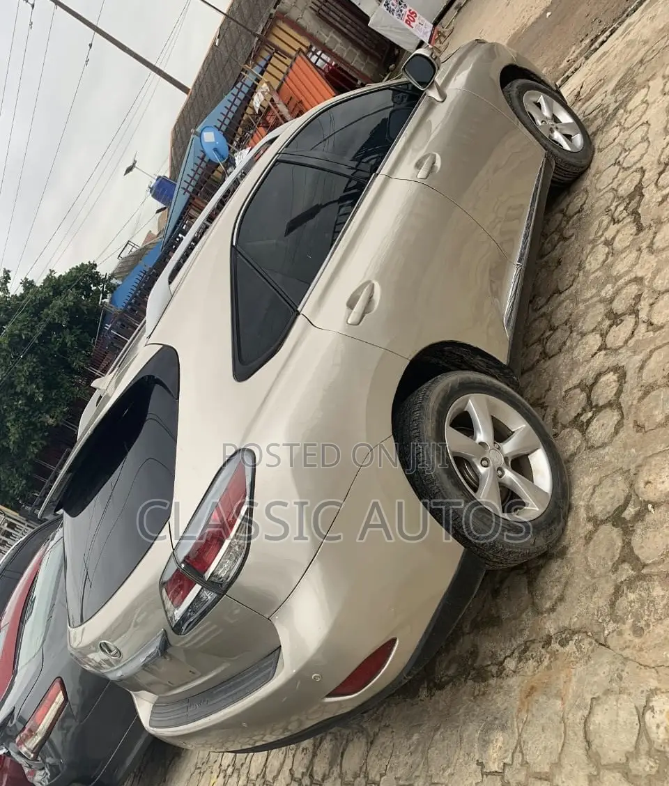 Lexus RX 2013 Gold