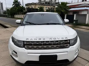 Land Rover Range Rover Evoque Dynamic 2dr SUV AWD (2.0L 4cyl Turbo 9A)