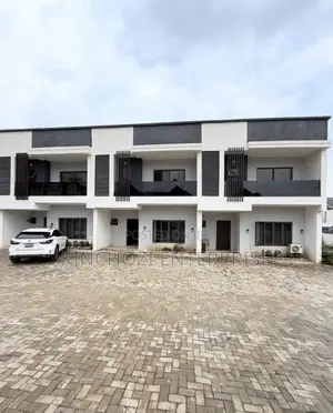3bdrm Duplex in Lifecamp, Gaduwa for rent