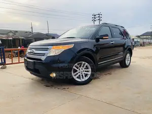 Ford Explorer XLT 4dr 4x4 (3.5L 6cyl 6A) 2013 Black