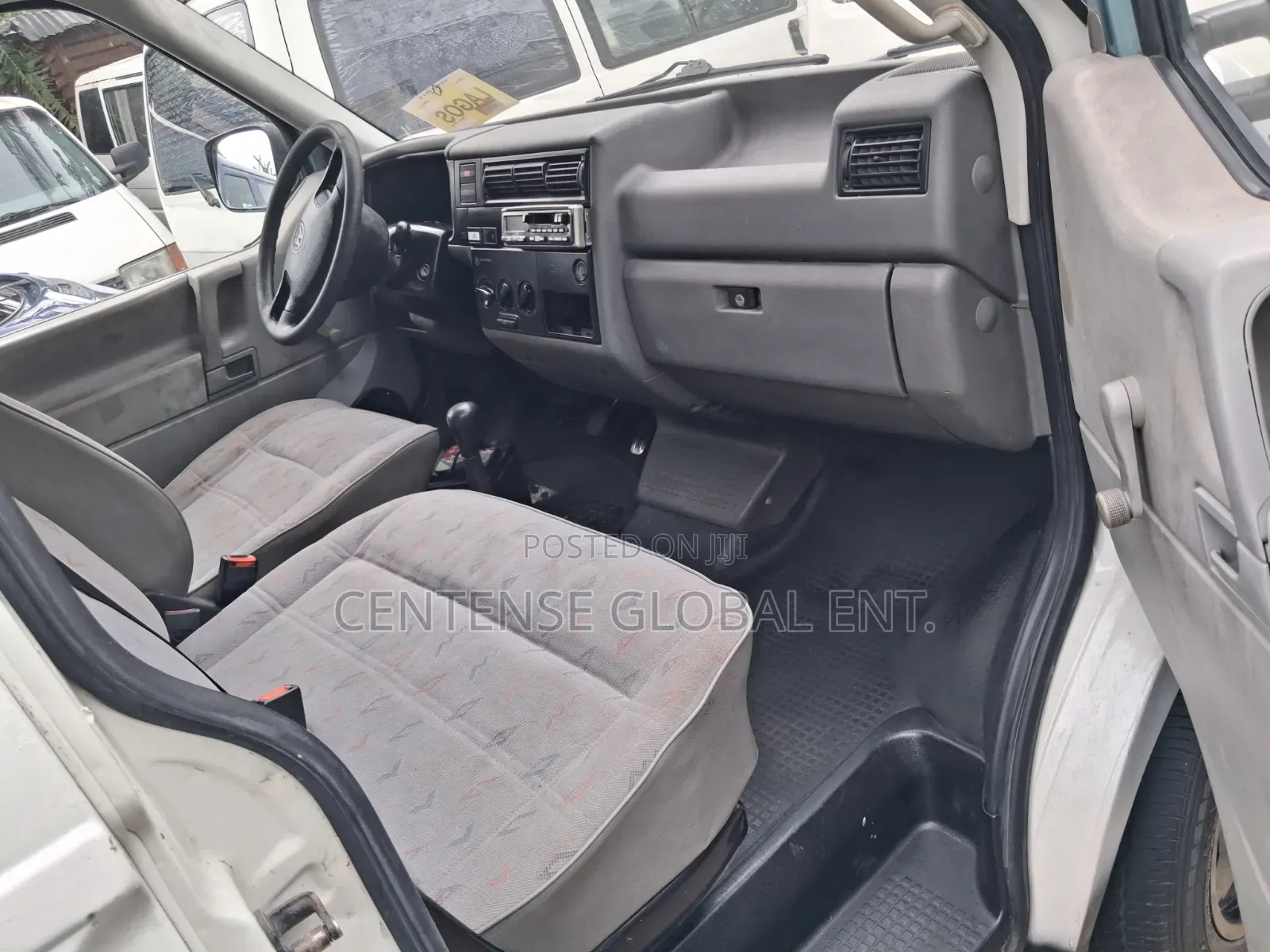 Volkswagen Transporter 1994 White