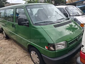 Volkswagen Transporter 1997 Green