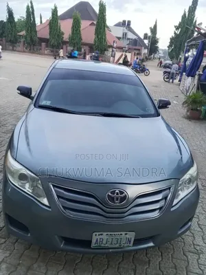 Toyota Camry 2010 Blue