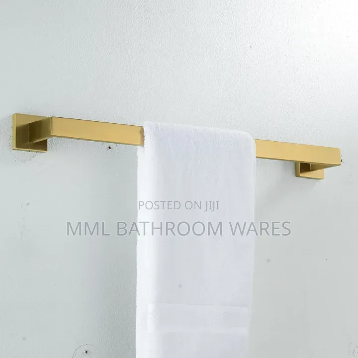 Single Towel Holder Color Gold