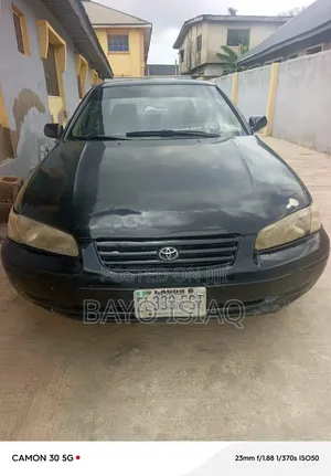 Toyota Camry Automatic 1999 Black