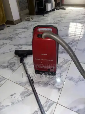 Vacuum Cleaner