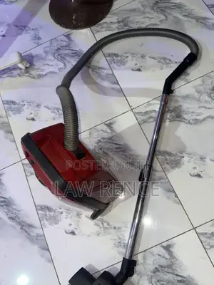 Vacuum Cleaner