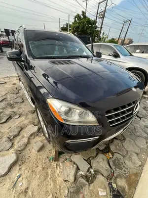 Mercedes-Benz M Class ML 350 4Matic 2012 Blue