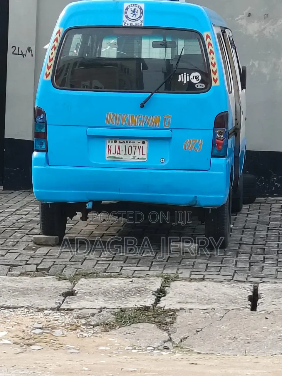 Suzuki APV Minibus 2010 Blue