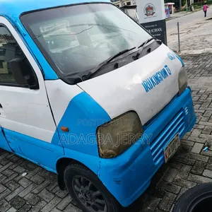 Suzuki APV Minibus 2010 Blue