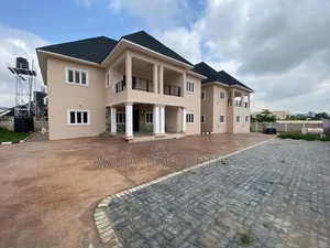 5bdrm Duplex in Wuye for rent