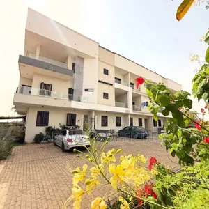 4bdrm Duplex in Kaura for sale
