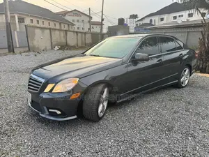 Mercedes-Benz E350 2011 Gray