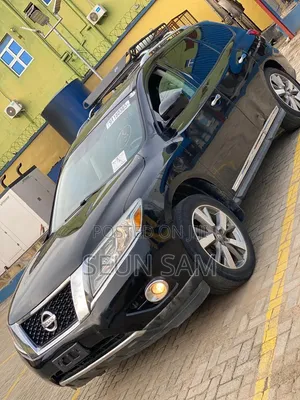Nissan Pathfinder 2013 Black