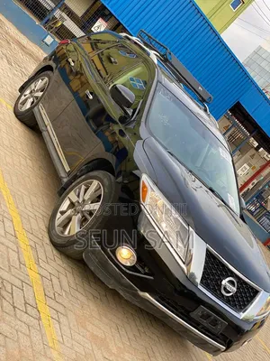Nissan Pathfinder 2013 Black