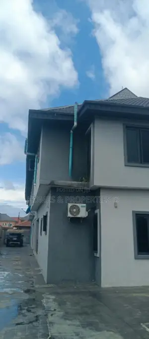 3bdrm Apartment in Bogije, Lekki for rent