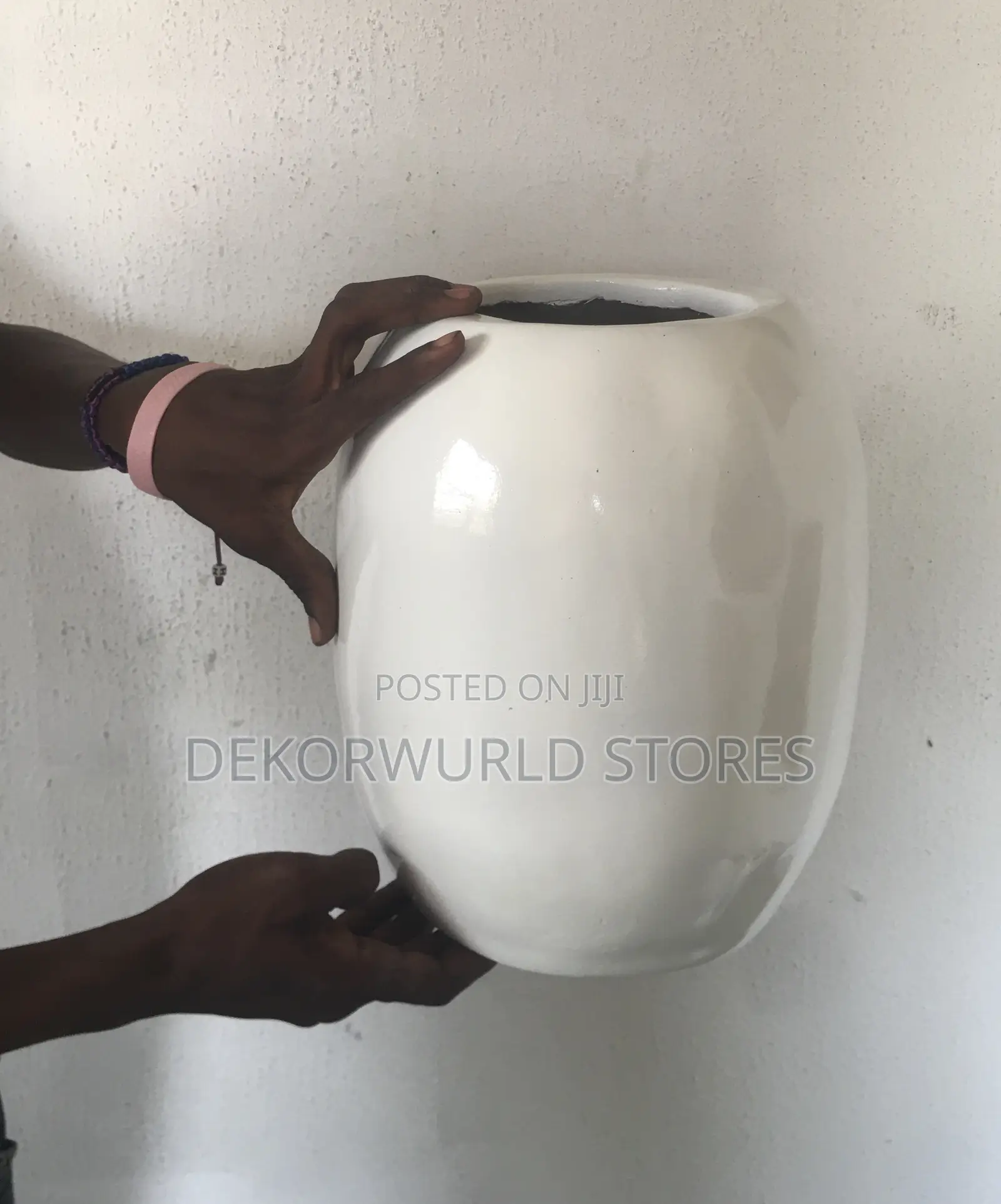 Small Egg Planter
