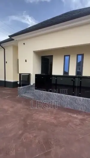 3bdrm Bungalow in Gwarinpa for sale
