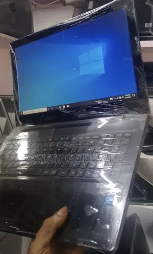 New Laptop Lenovo G50-70 4GB Intel Core i3 HDD 250GB
