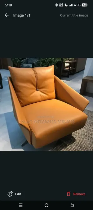 Single Swivel Sofa / Director Sofa