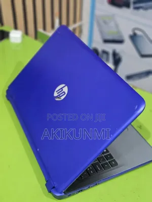 Laptop HP Pavilion 15-eh0050wm 8GB Intel Core i3 HDD 320GB