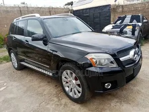 Mercedes-Benz GLK-Class 2010 Black