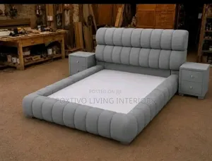 Quality Modern 6 by 6 Bubble Bedframe Plus Free Bedside Drawer