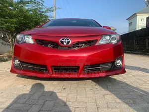 Toyota Camry 2012 Red