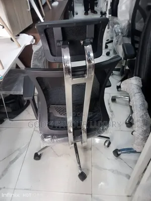Ergonomic Office Mesh Chair