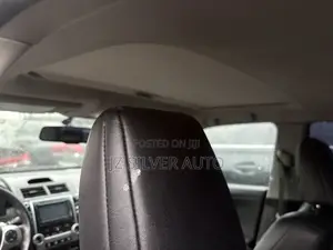 Toyota Avalon Touring Sedan FWD (3.5 6cyl 6A) 2017 Green