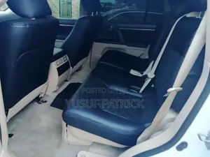 Toyota Land Cruiser 2018 White