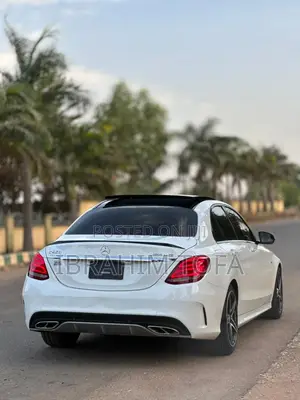 Mercedes-Benz C450 2017 White