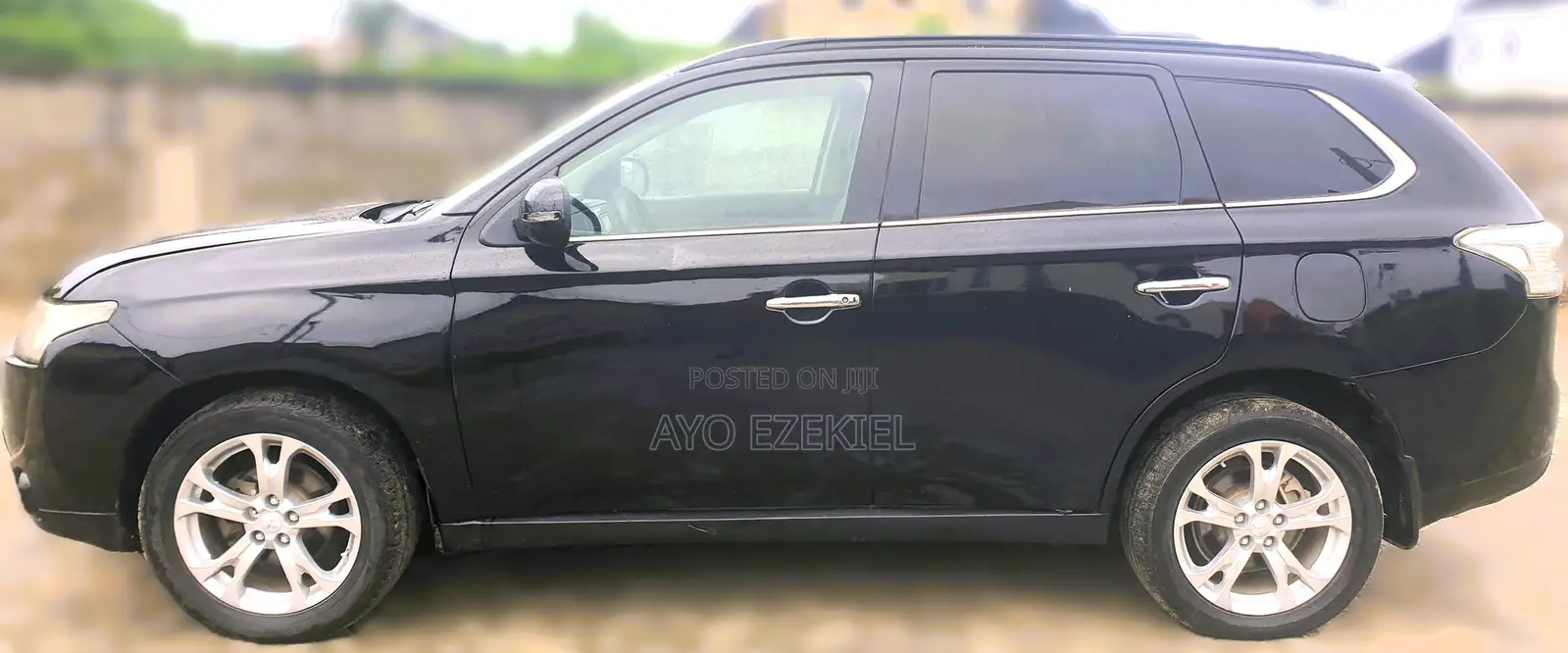 Mitsubishi Outlander 2013 Black