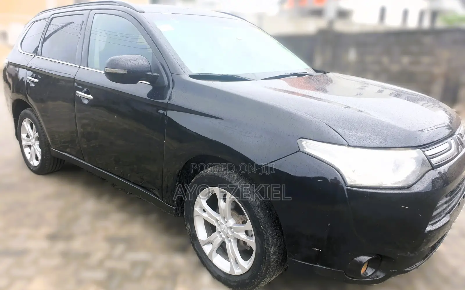 Mitsubishi Outlander 2013 Black