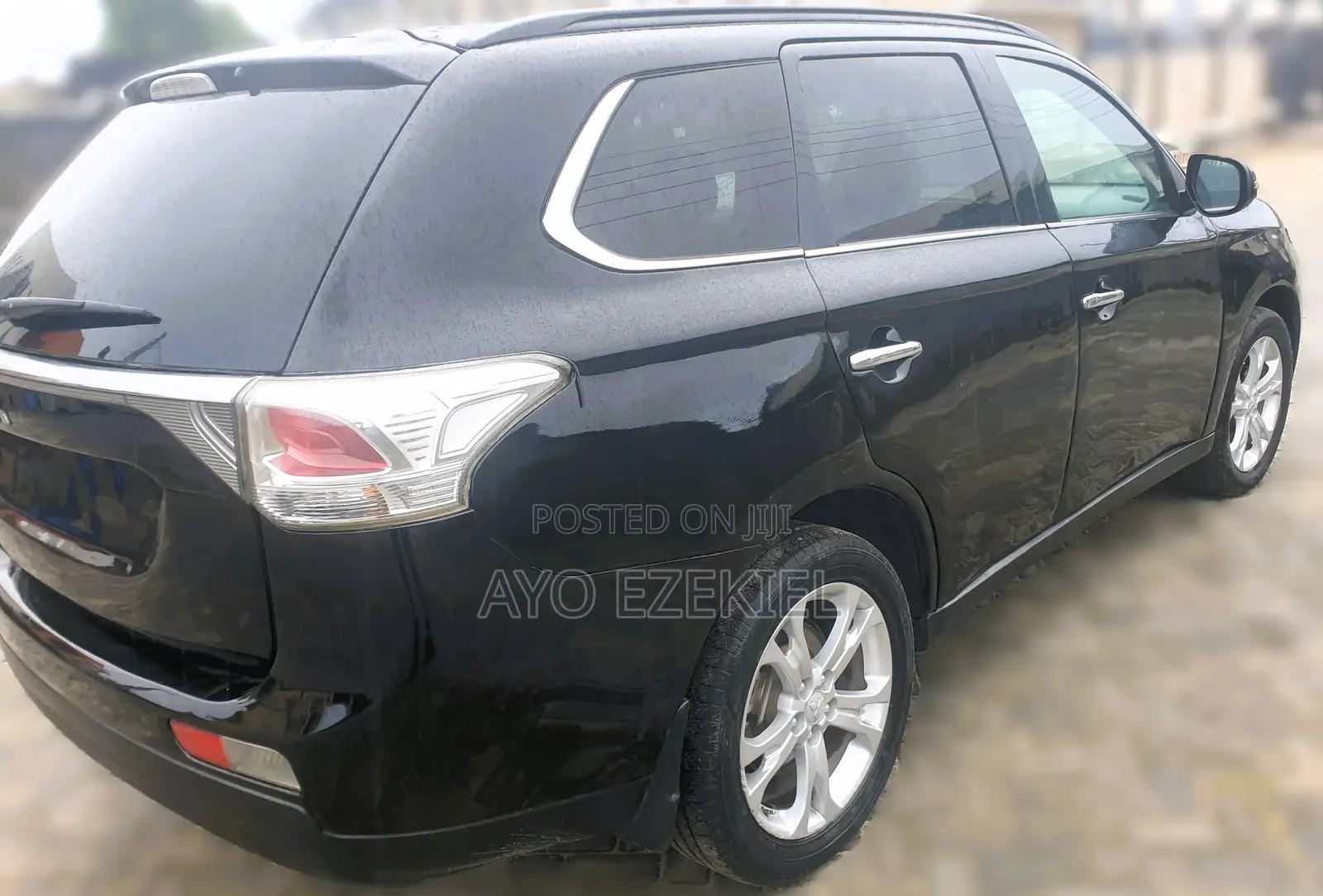 Mitsubishi Outlander 2013 Black