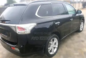 Mitsubishi Outlander 2013 Black