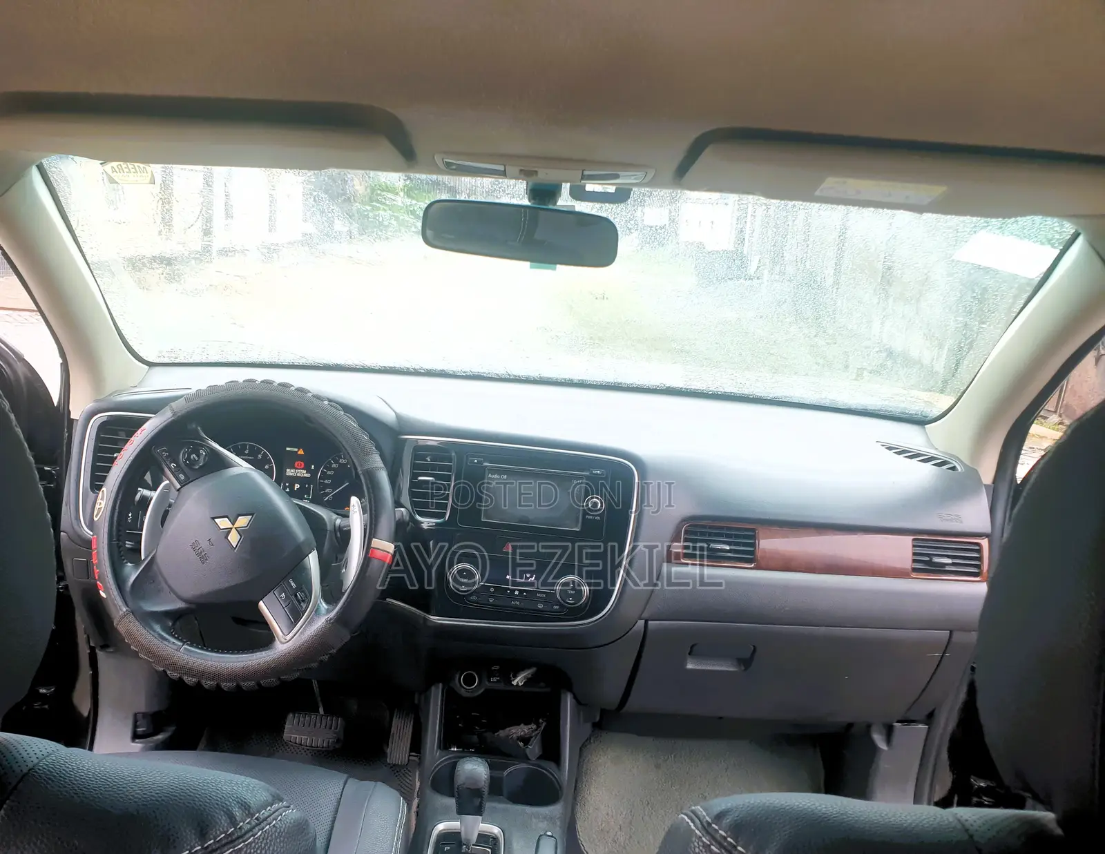 Mitsubishi Outlander 2013 Black