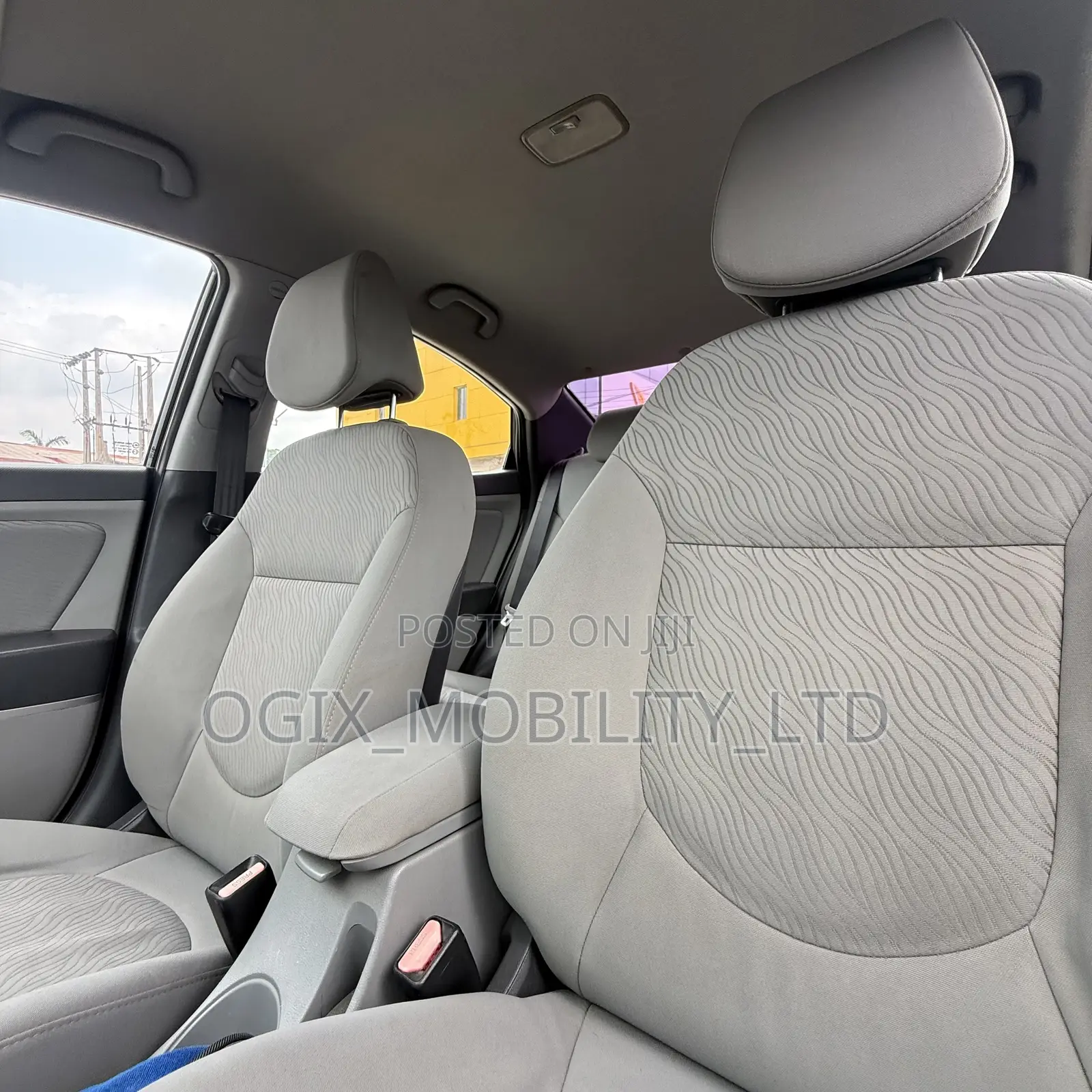 Hyundai Accent 2012 Black