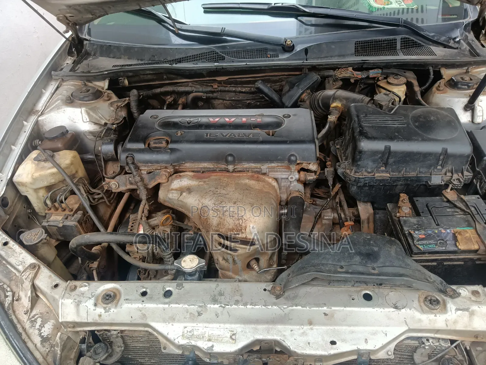 Toyota Camry 2024 Silver