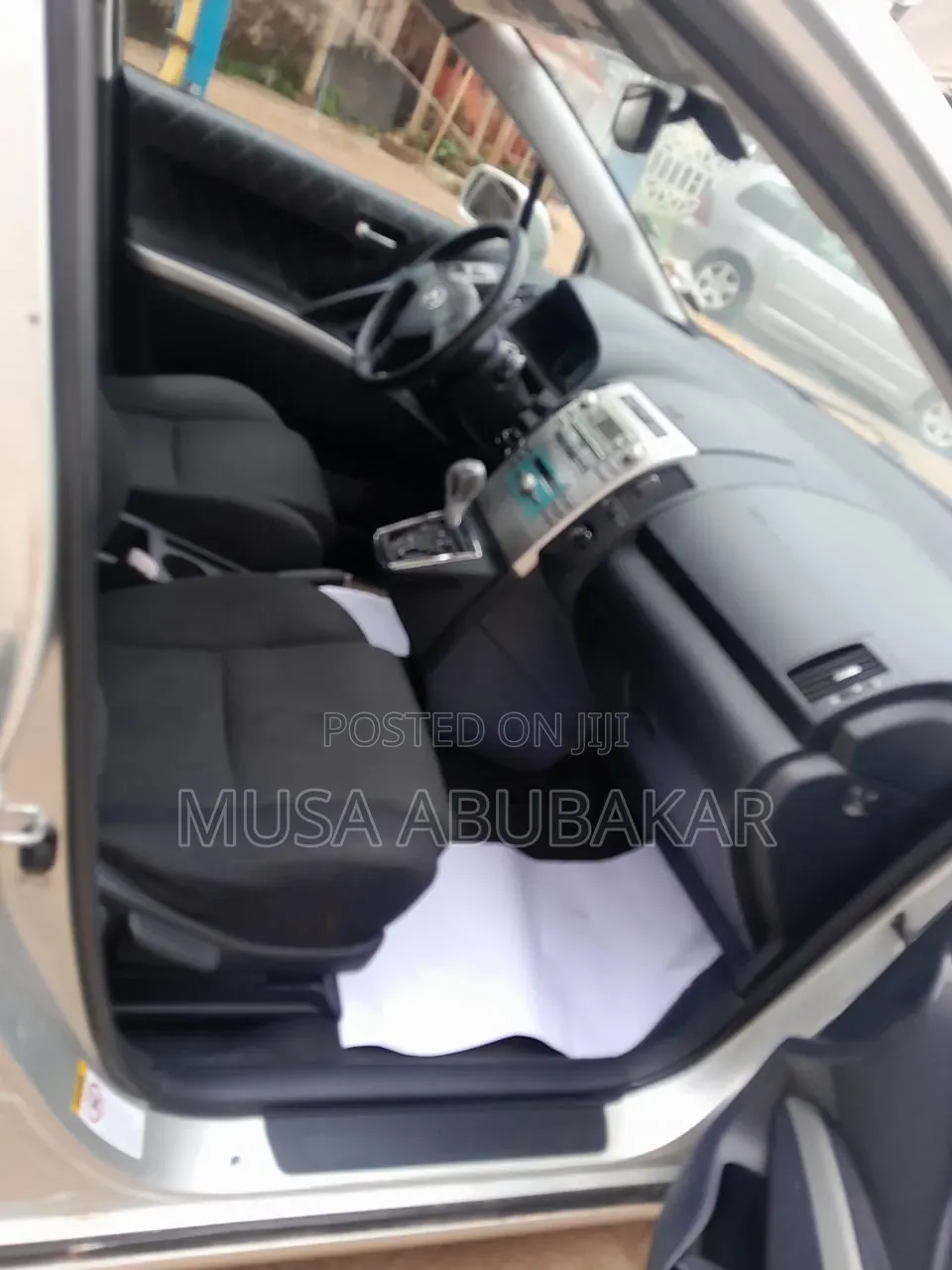 Toyota Corolla 2009 Silver