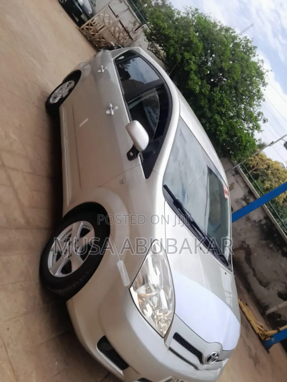 Toyota Corolla 2009 Silver