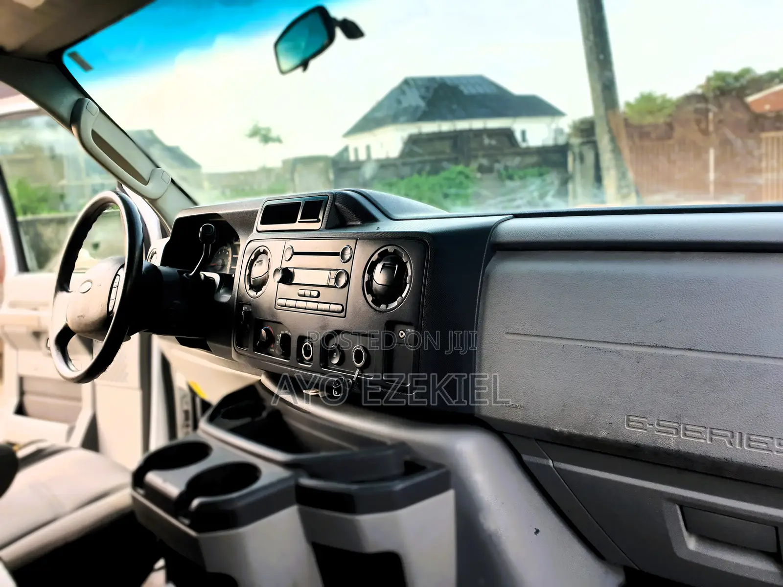 Ford E350 2010 White