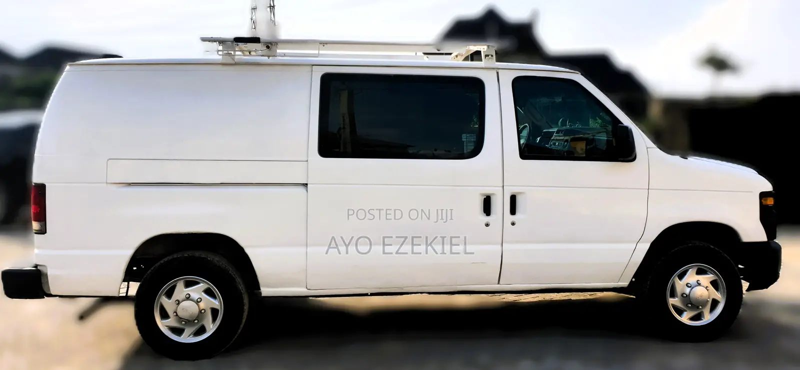 Ford E350 2010 White