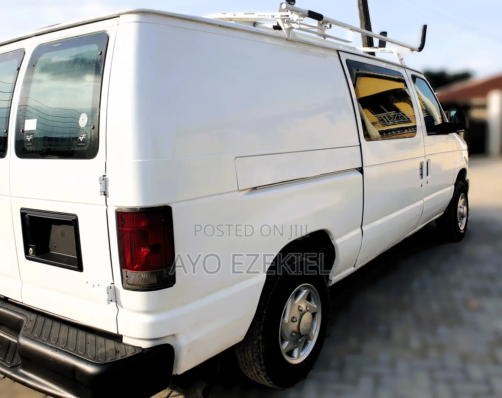 Ford E350 2010 White