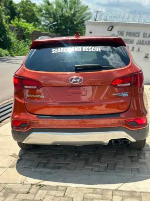Hyundai Santa Fe 2017
